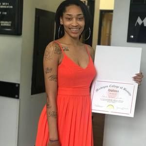 Meet your Posher, Selena